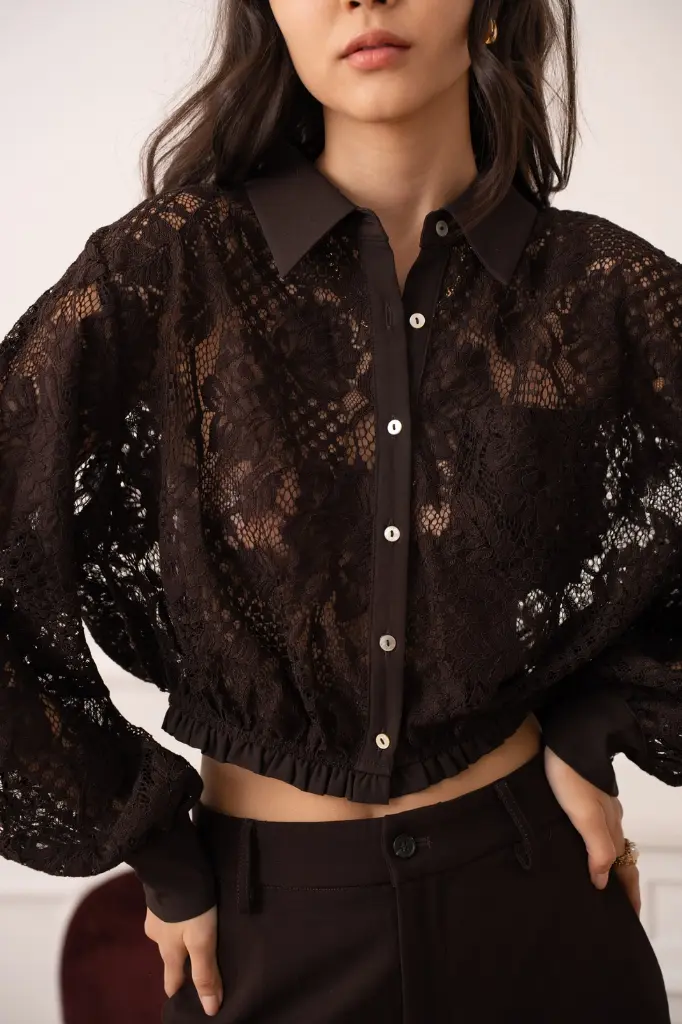 Chemisier crop en dentelle (S)